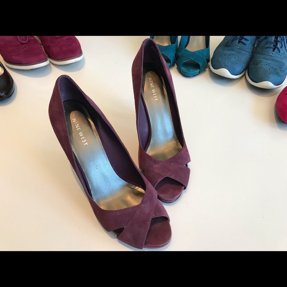 Nine West Jacero purple suede peep toe heels
